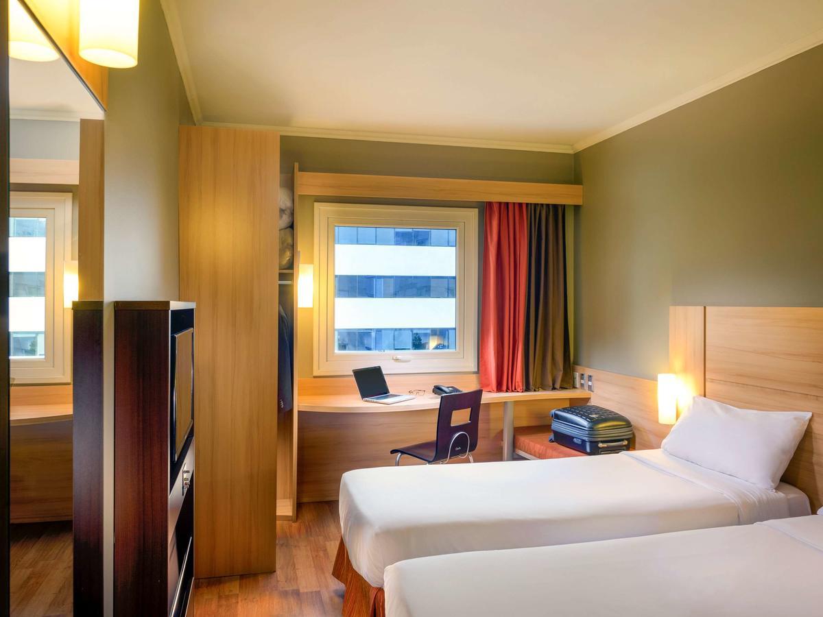 Ibis Santiago Las Condes Luaran gambar